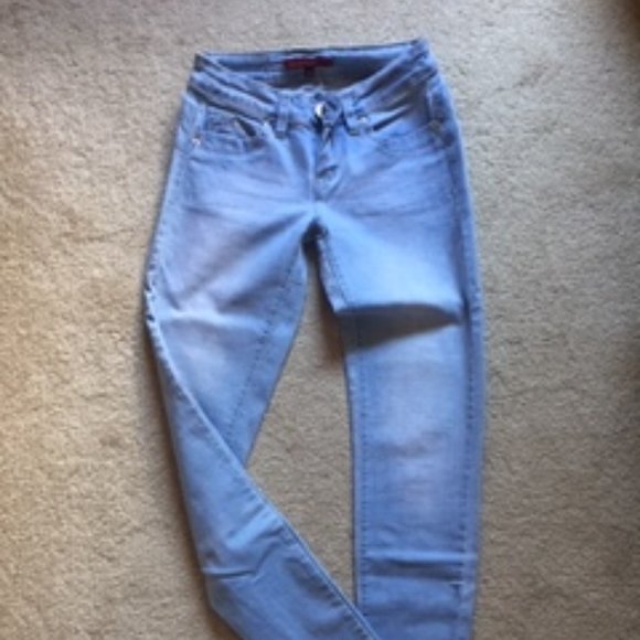 YMI JEANS - Picture 6 of 6